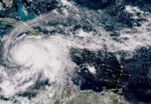 Загроза дезінформації, створена штучним інтелектом на тлі урагану Мелісса на Ямайці