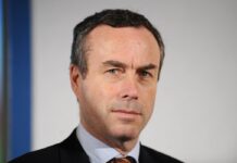 Великобританія повинна змінити мислення: прийняти ІІ або ризикувати подальшим занепадом