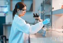 OpenAI запускає GPT-Rosalind: спеціалізована ІІ-модель для наук про життя