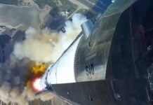 Hvězdná loď V3 oddělila satelity Starlink, ale Super Heavy booster znovu havaroval
